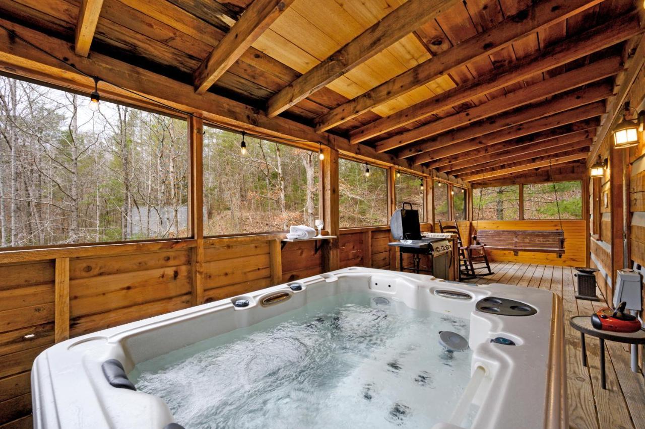 The Robins Nest With Hot Tub Villa Pigeon Forge Luaran gambar